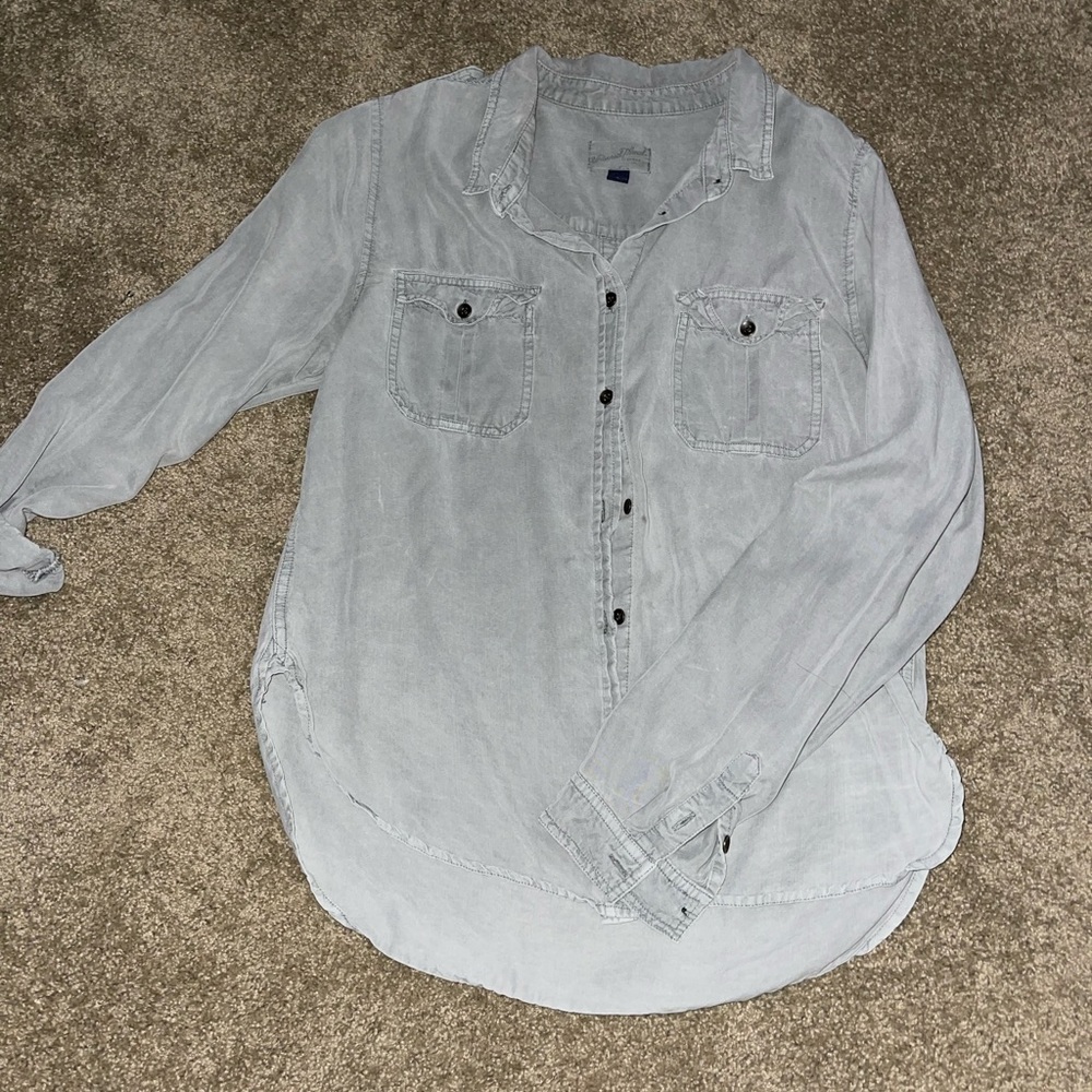Universal Thread button down.